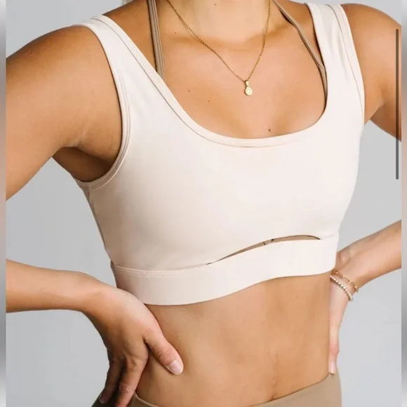 ZYIA Intimates Sleepwear Cocoa Cream Streamline Bra Small